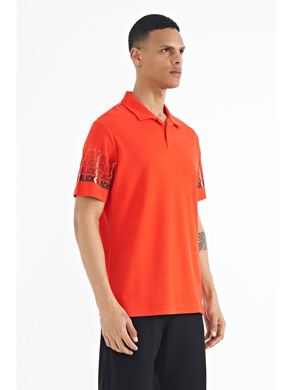 TOMMYLIFE Açık Kırmızı Fiesta Kol Baskı Detaylı Polo Yaka Standart Form Erkek T-shirt - 88240 - 4