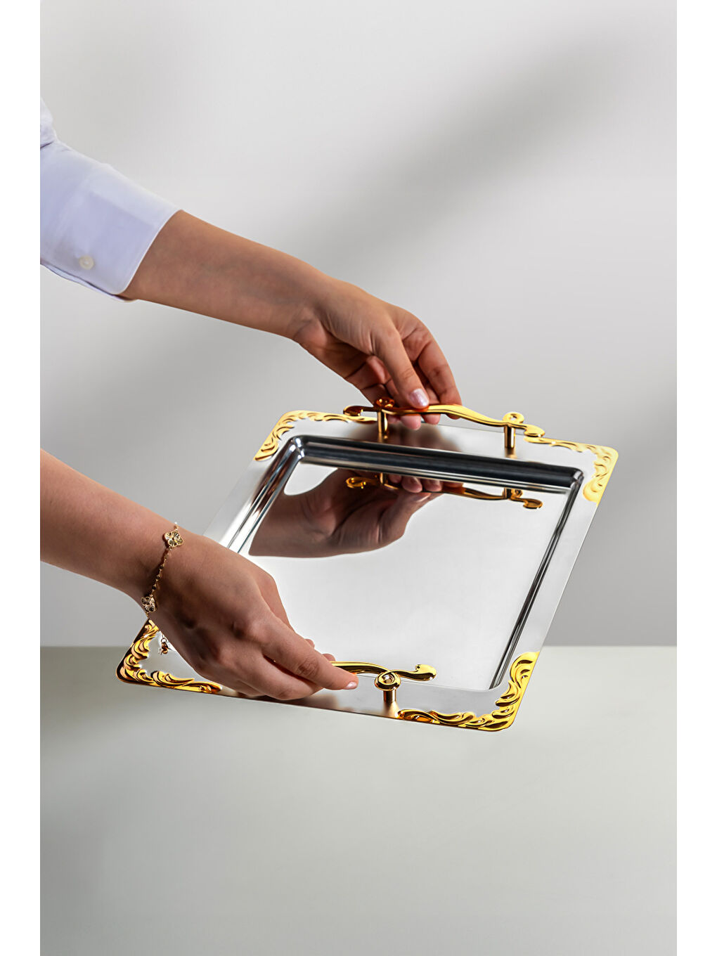 Sarı Lalezar Altın Saten Çelik Kahve Tepsi