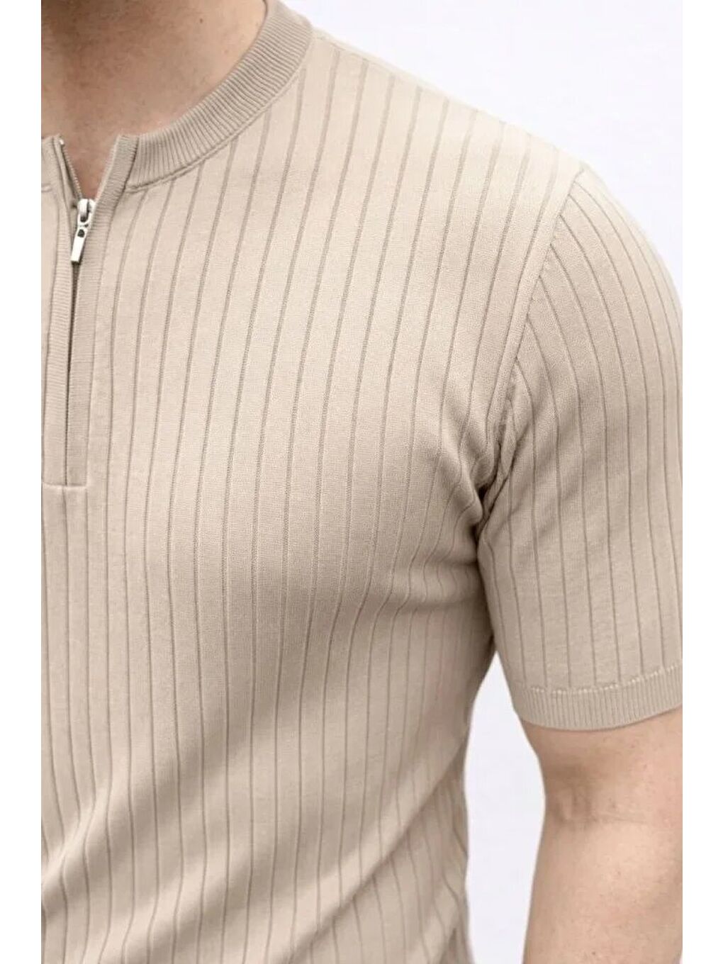 Bej Erkek Kısa Kol Fitilli Triko Tişört-3