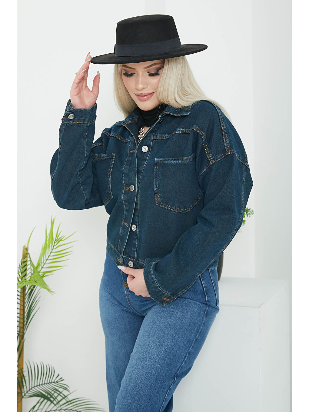 Kadın Çift Cepli Crop Jean Ceket Koyu Mavi   26573-1