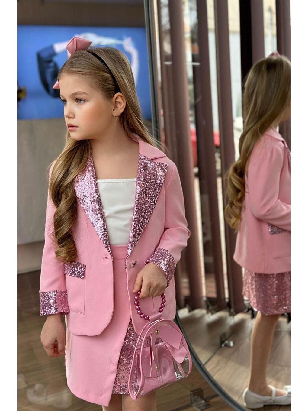 Pembe Kız Çocuk Bilekleri ve Yakası Pulpayet Detay Blazer Ceket Asimetrik Kesim Pullu Pudra Etekli Takım-3