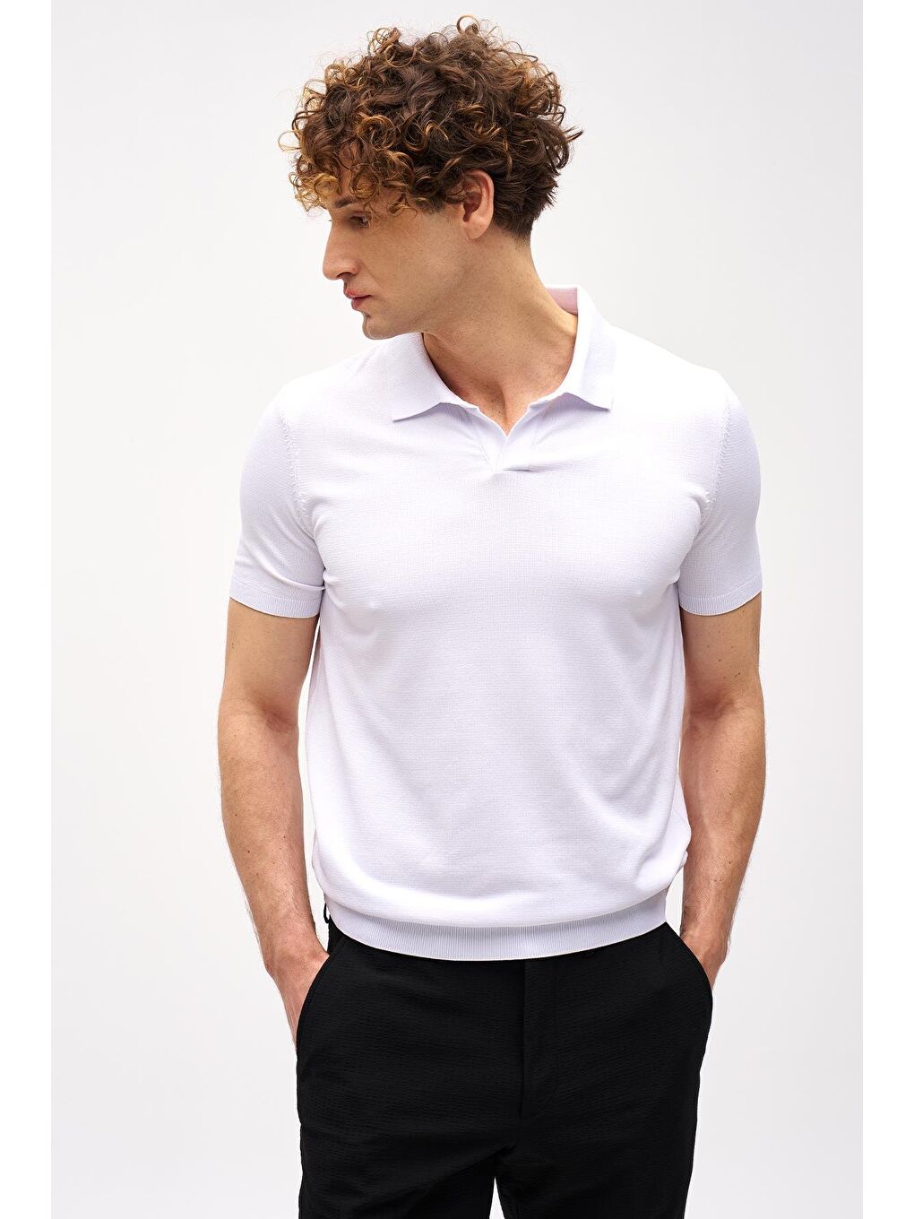 Beyaz Slim Fit Dar Kalıp Polo Yaka Düz Kısa Kollu Triko Tişört-2