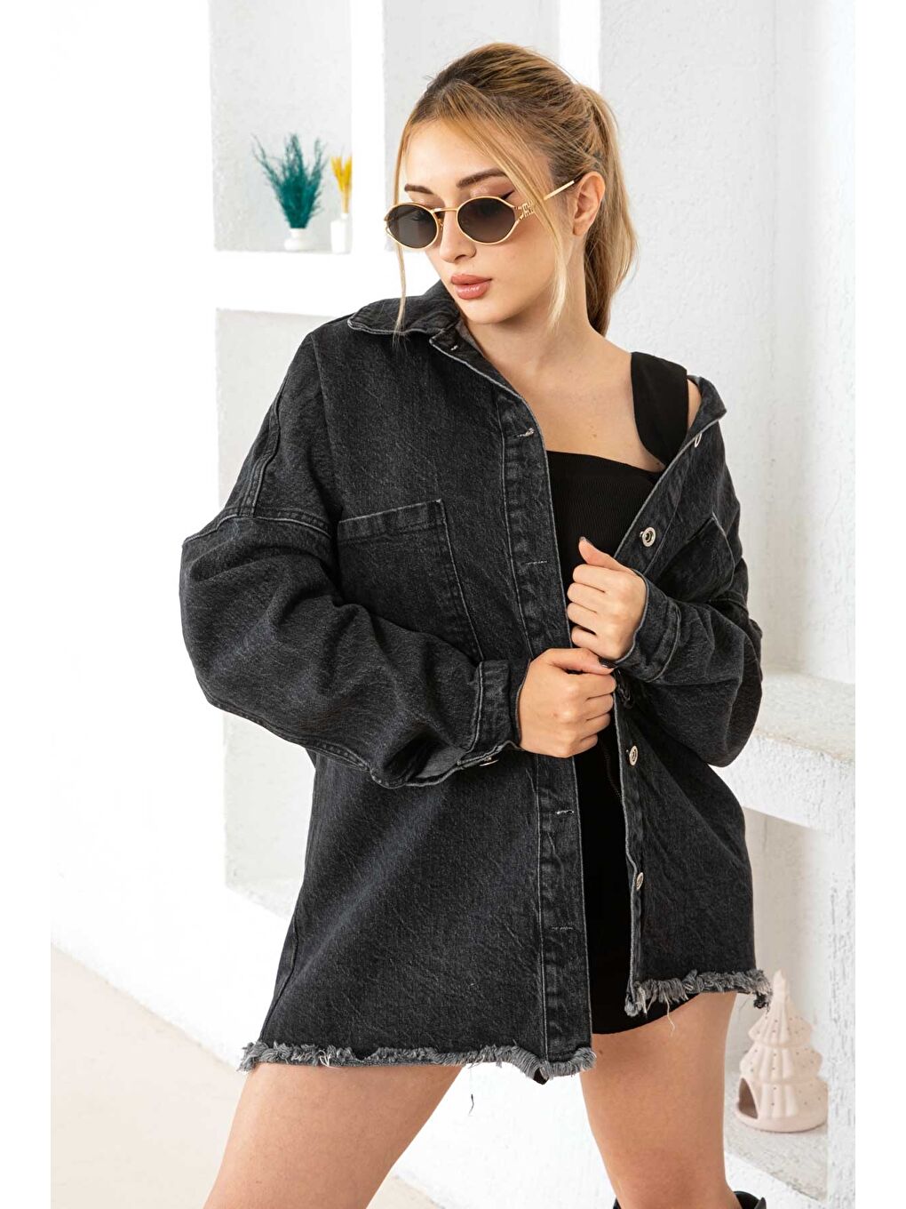 Kadın Çift Cepli Püskül Detay Jean Ceket Siyah   26576-2