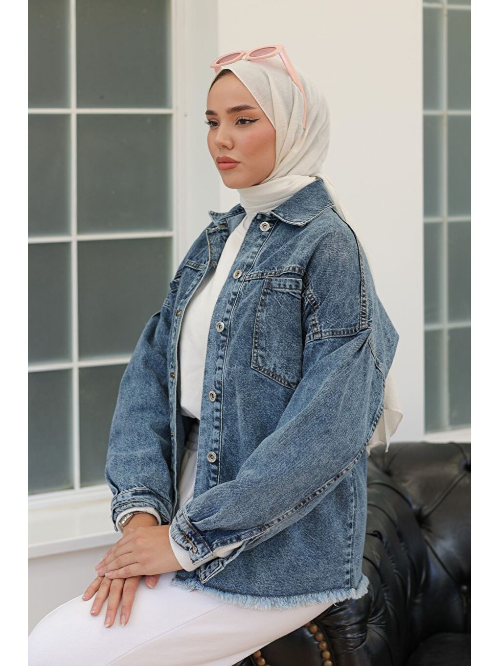 Kadın Çift Cepli Püskül Detay Jean Ceket Koyu Mavi   26576-4