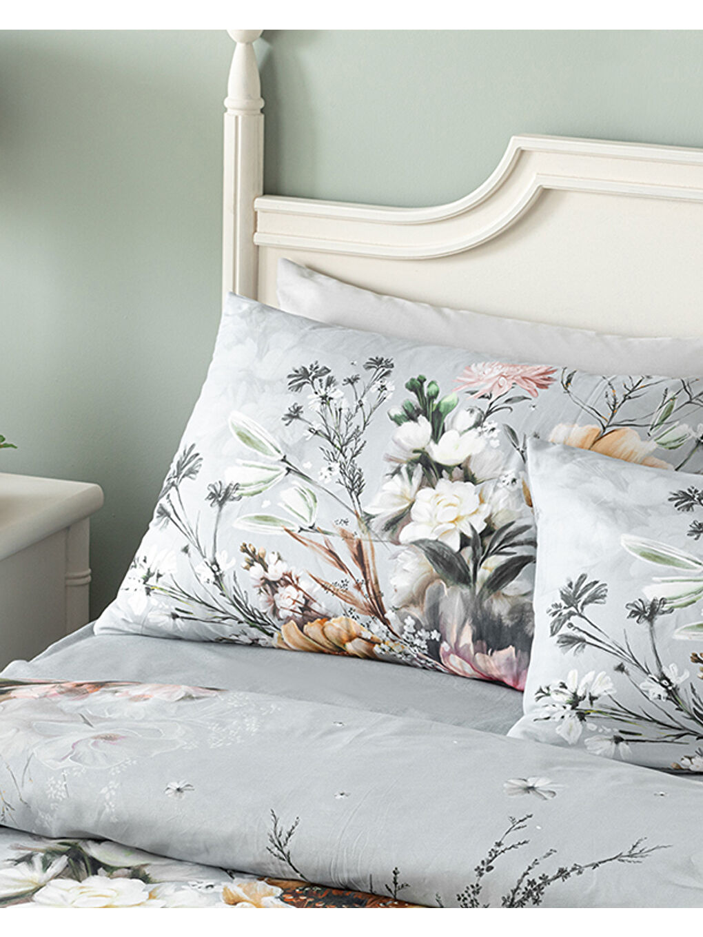 Flower Heaven Dijital Baskılı Soft Pamuk Çift Kişilik Nevresim Takımı Gri-1