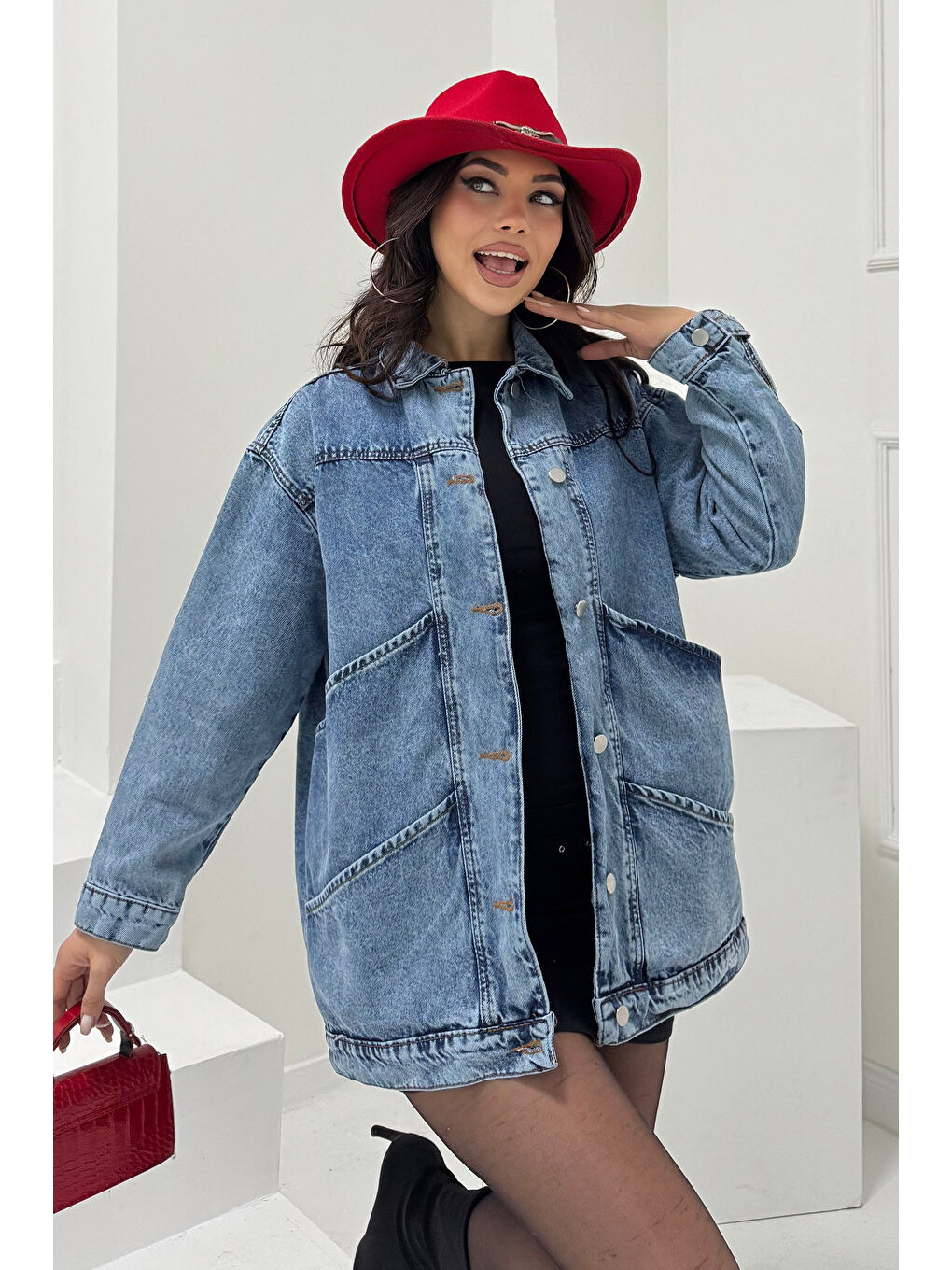 Kadın Oversize Çift Cep Detaylı Jean Ceket Acik Mavi   26589