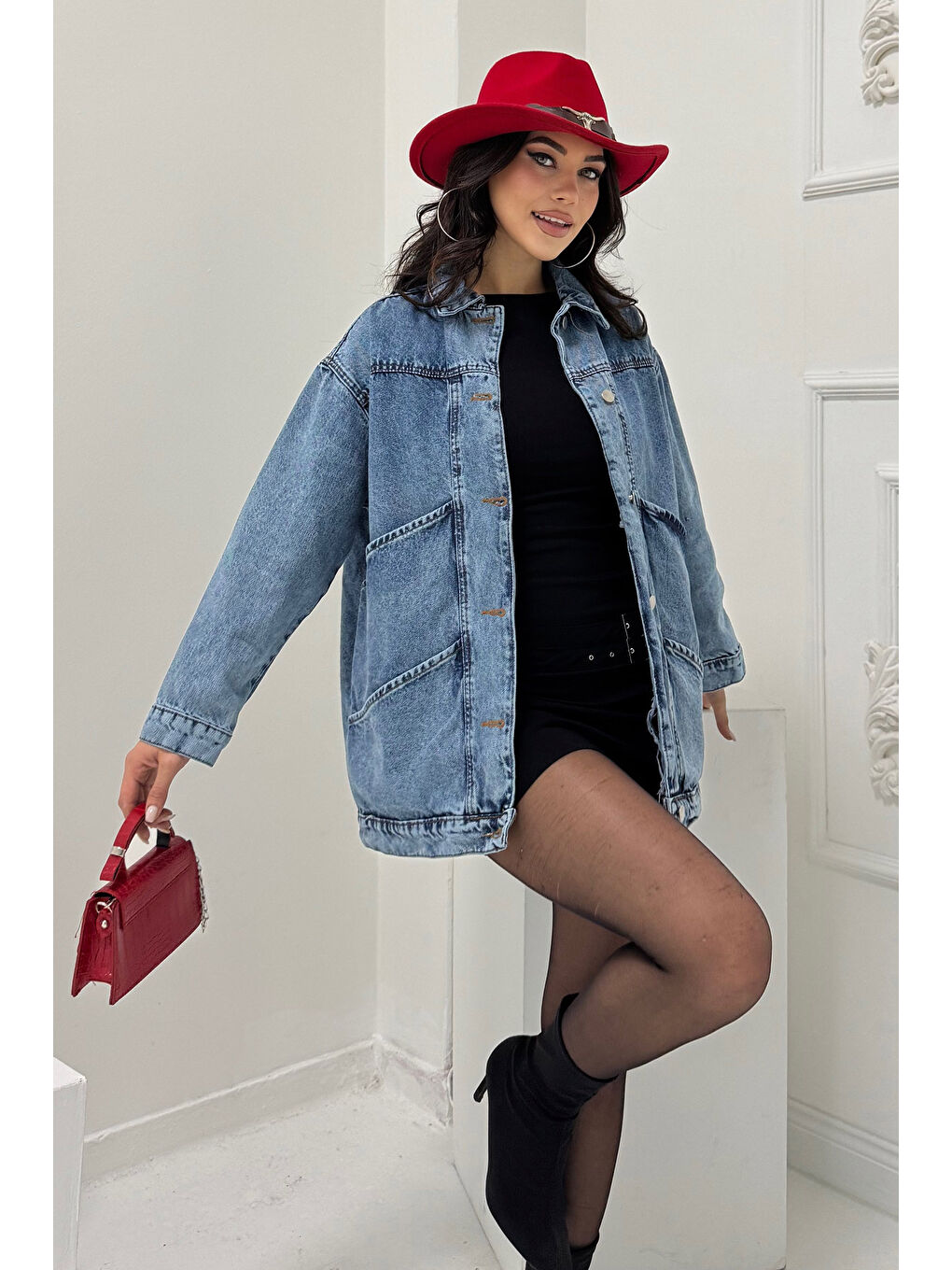 Kadın Oversize Çift Cep Detaylı Jean Ceket Acik Mavi   26589-1