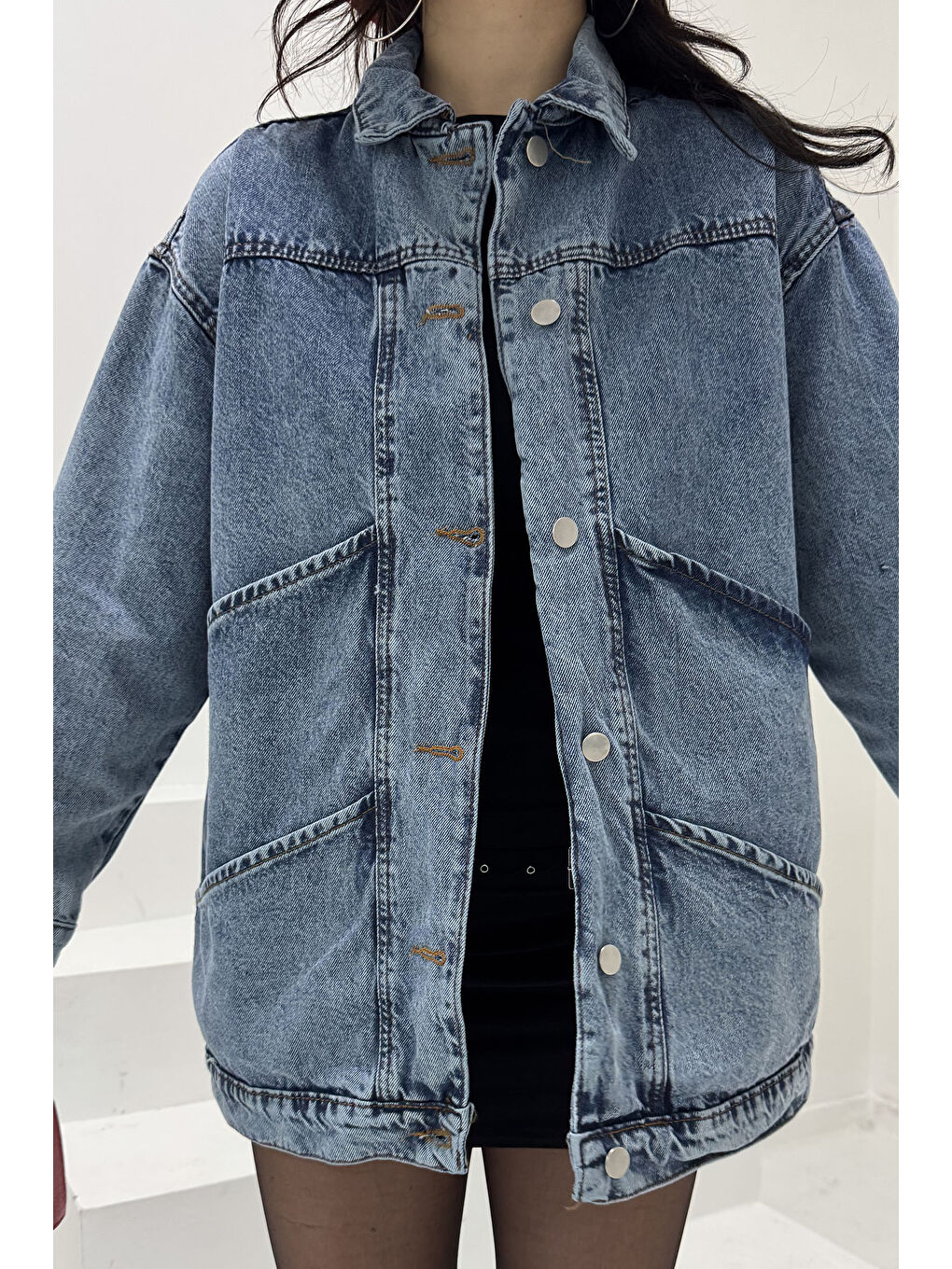 Kadın Oversize Çift Cep Detaylı Jean Ceket Acik Mavi   26589-4