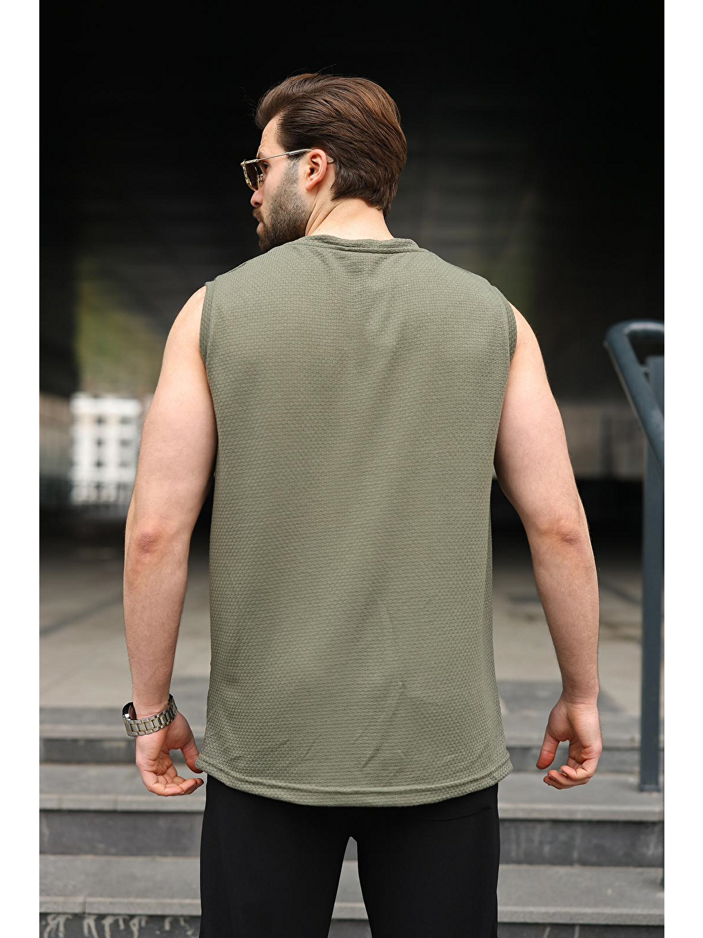 Haki Bisiklet Yaka Jakarlı Kolsuz Erkek Tişört E7180-3