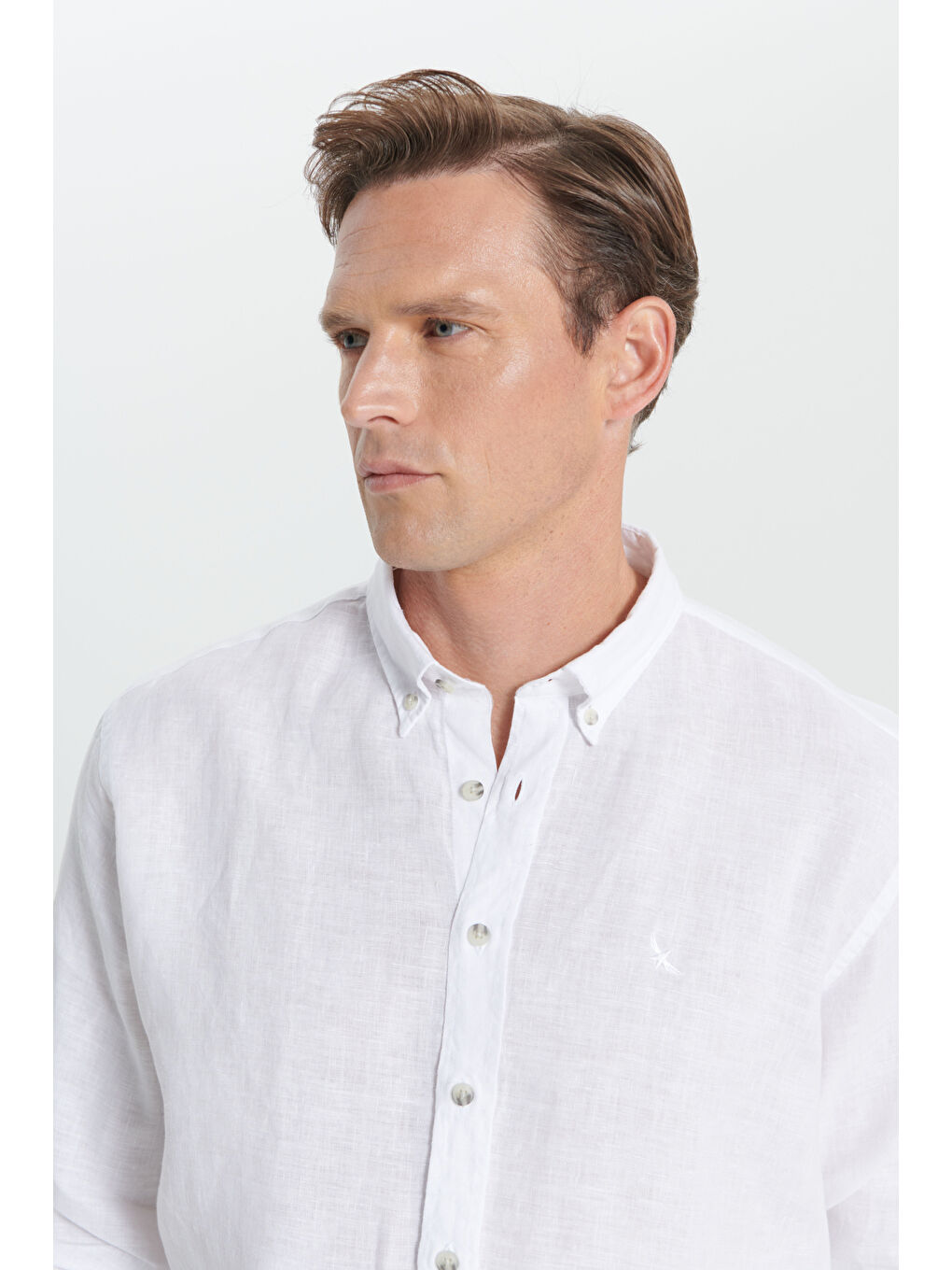 Erkek Beyaz Comfort Fit Rahat Kesim %100 Keten Düğmeli Yaka Gömlek-3