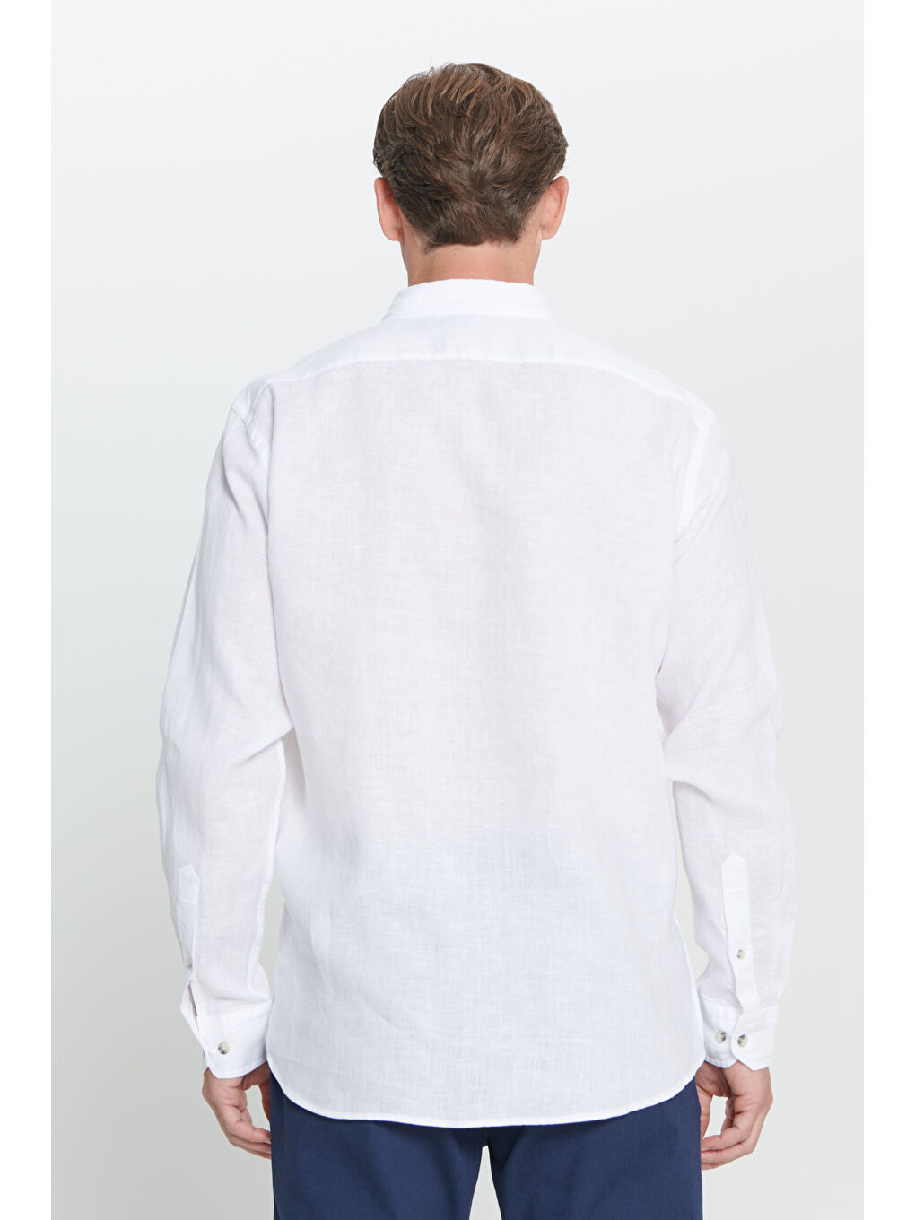 Erkek Beyaz Comfort Fit Rahat Kesim %100 Keten Düğmeli Yaka Gömlek-4