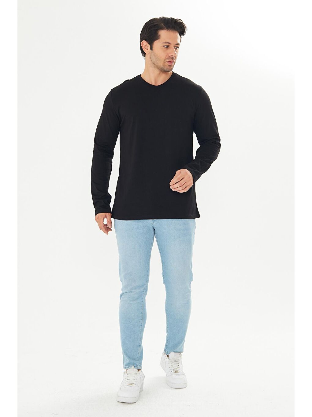 Erkek Pamuklu V Yaka Uzun Kollu Tişört Siyah 5021-S-1