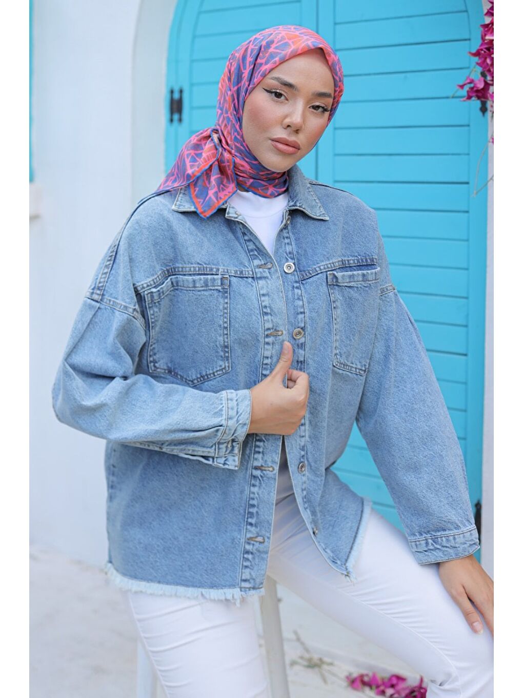 Kadın Oversize Püskül Detay Yaka Cep Jean Ceket Acik Mavi   26580-5