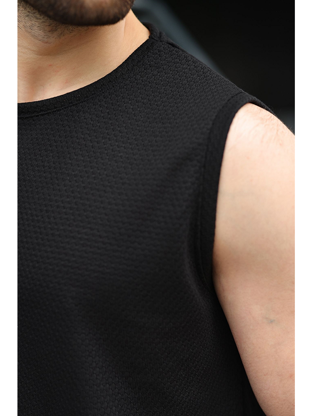 Siyah Bisiklet Yaka Jakarlı Kolsuz Erkek Tişört E7180-3