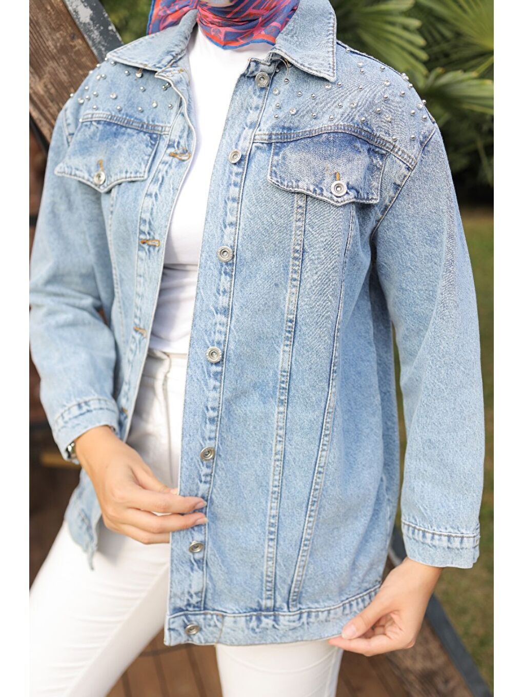 Kadın Omuz Taş Detaylı Oversize Jean Ceket Acik Mavi   26616-5