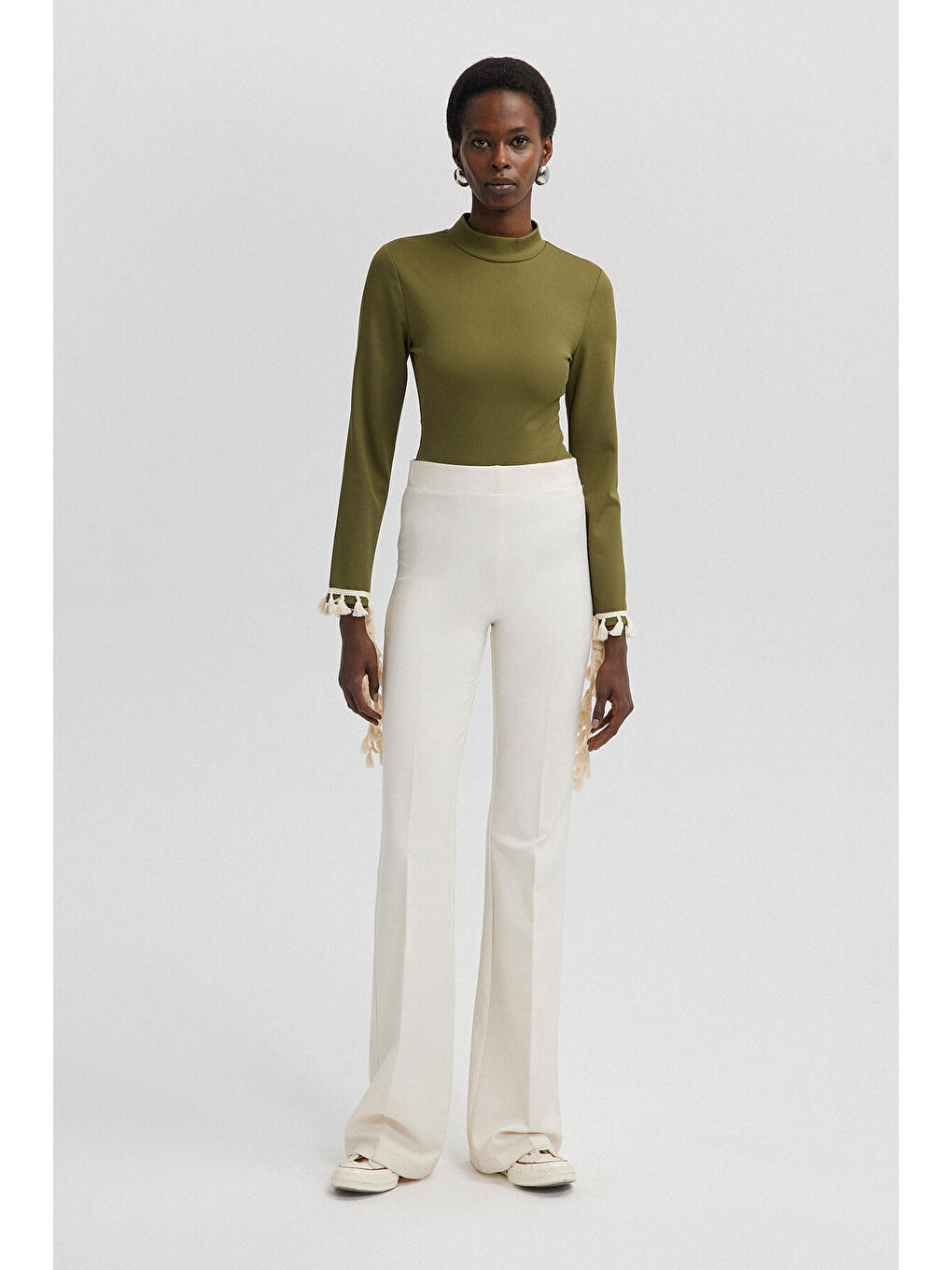 Haki Püskül Detaylı Çıtçıtlı Örme Body-1