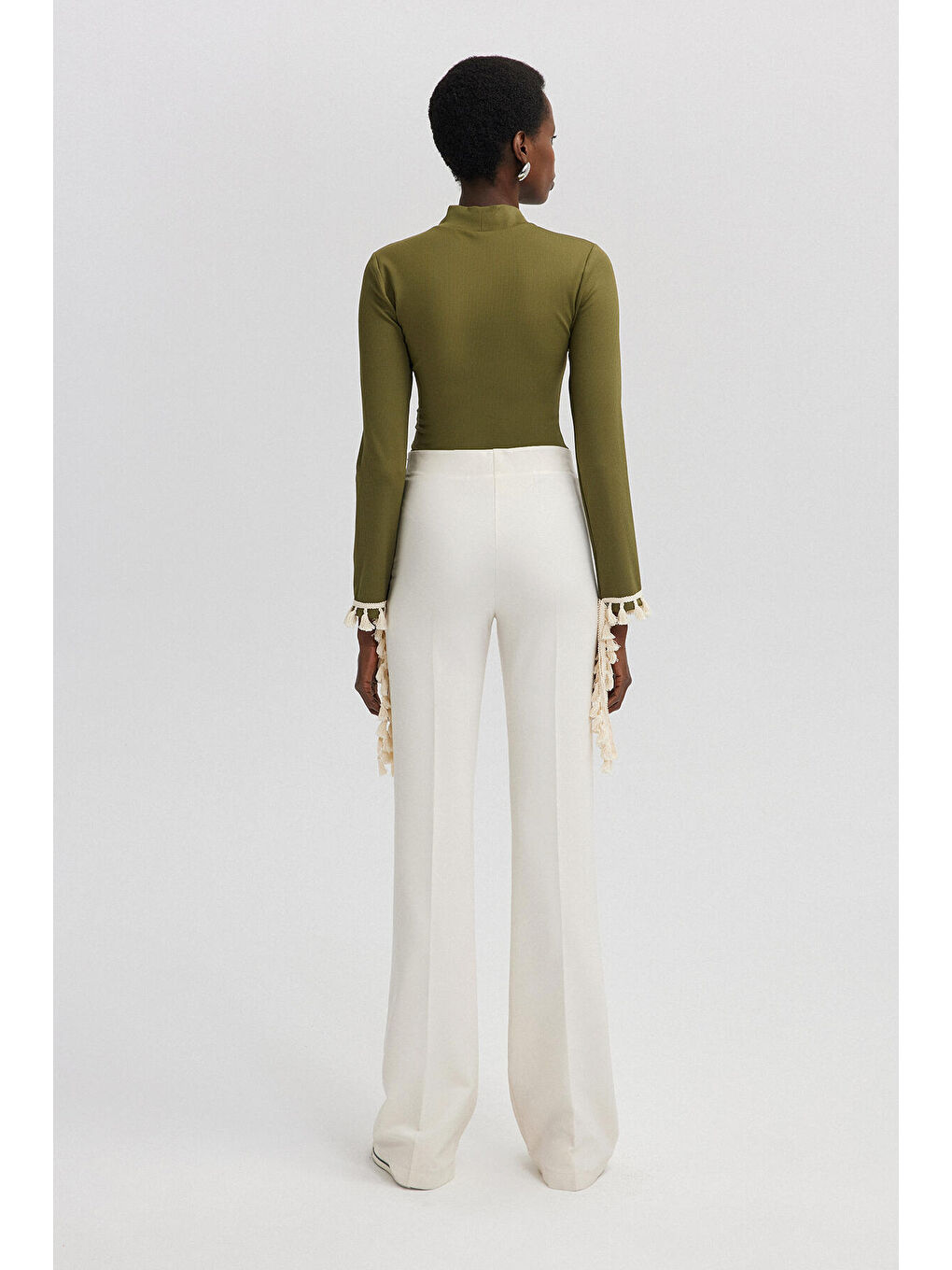 Haki Püskül Detaylı Çıtçıtlı Örme Body-3