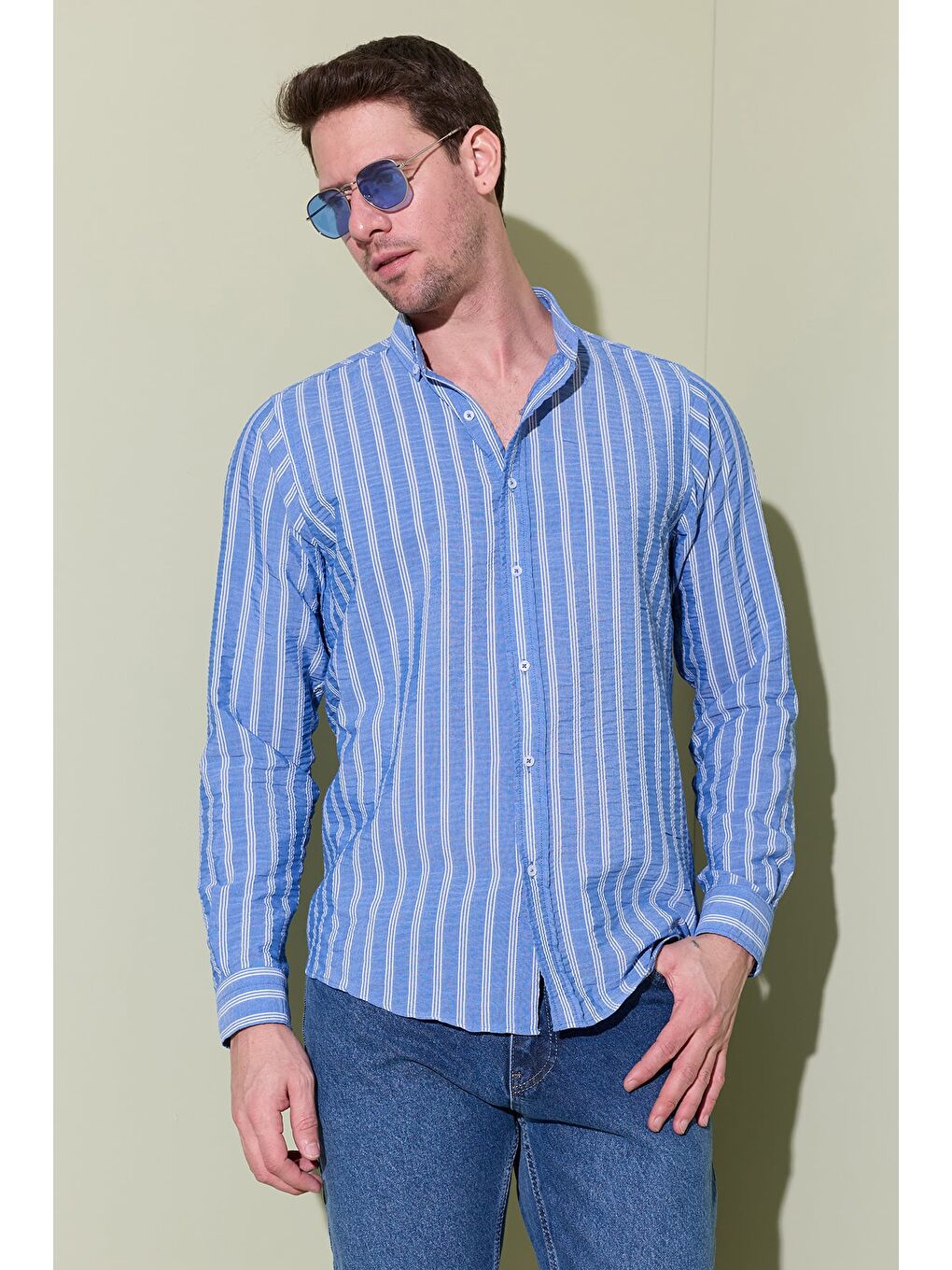 Mavi Çizgili Jakarlı Gömlek-1