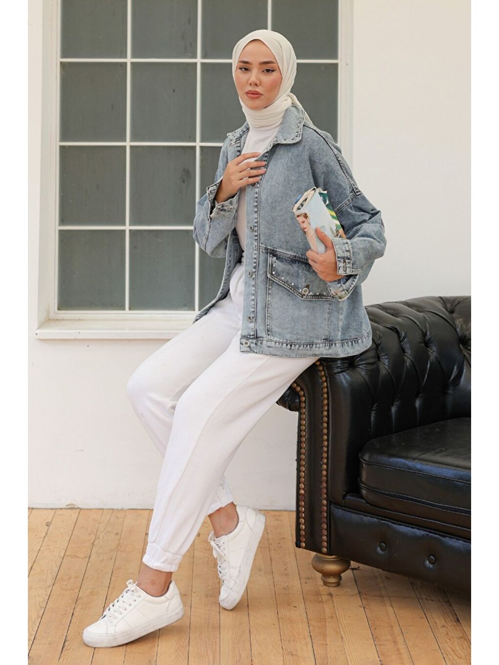 Kadın Taş Detaylı Oversize Denim Jean Ceket Acik Mavi   26572-1