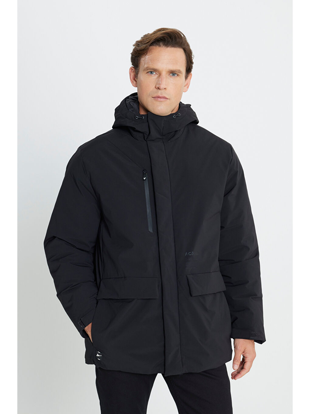 Erkek Siyah Standart Fit Normal Kesim Kapüşonlu Dik Yaka Kapak Cepli Kaban-2