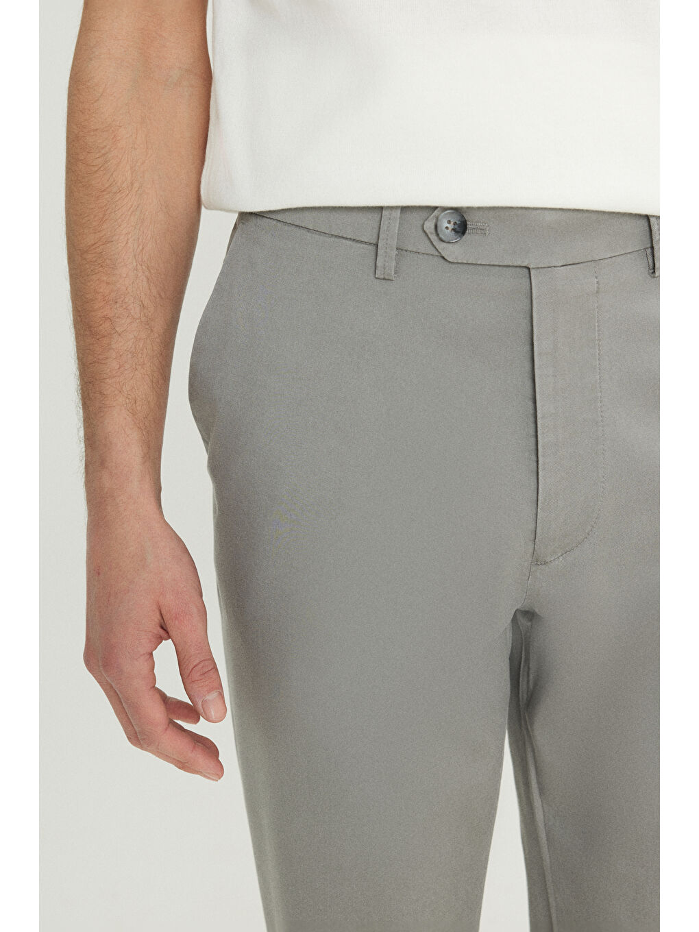 Erkek Açık Bej Pamuklu Slim Fit Dar Kesim Yan Cep Esnek Casual Pantolon-3