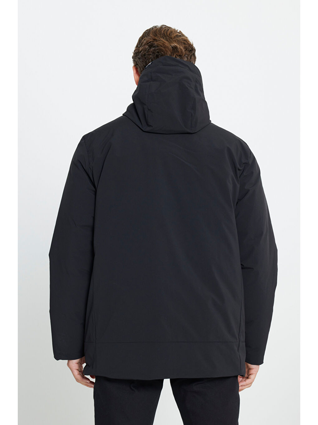 Erkek Siyah Standart Fit Normal Kesim Kapüşonlu Dik Yaka Kapak Cepli Kaban-7