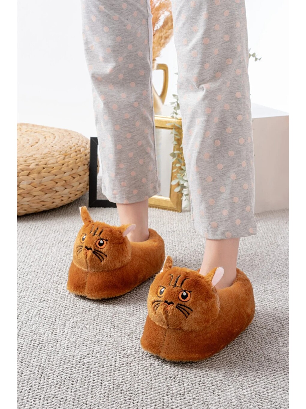 Kahverengi Kedi Figürlü Pelüş Panduf Ev Pandufu Unisex-1