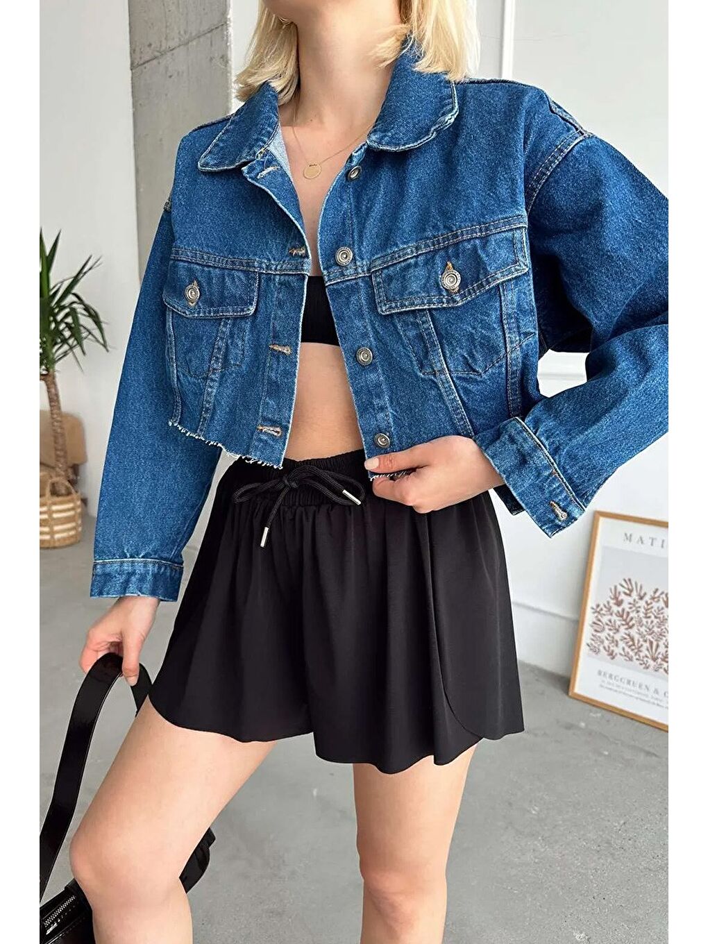 Kadın Çift Cepli Lazer Kesim Crop Jean Ceket Koyu Mavi   26582-1