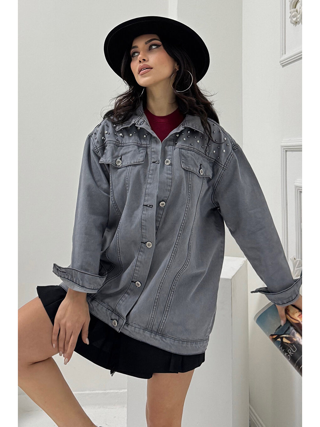 Kadın Omuz Taş Detaylı Oversize Jean Ceket Gri   26616-3