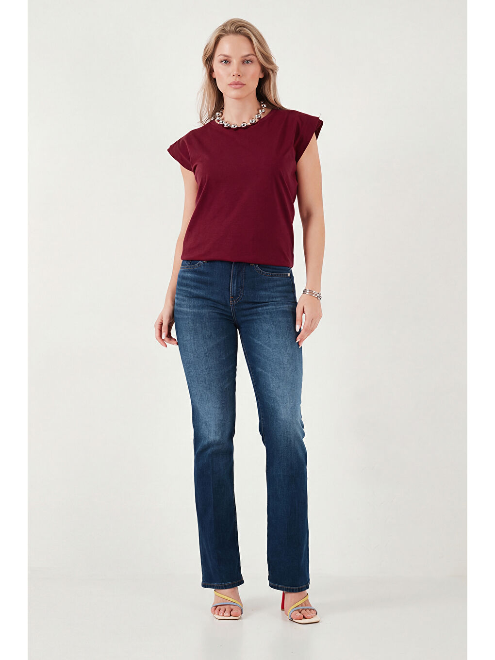 Bordo % 100 Pamuklu Bisiklet Yaka Kolsuz Kadın T Shirt 5864019-1