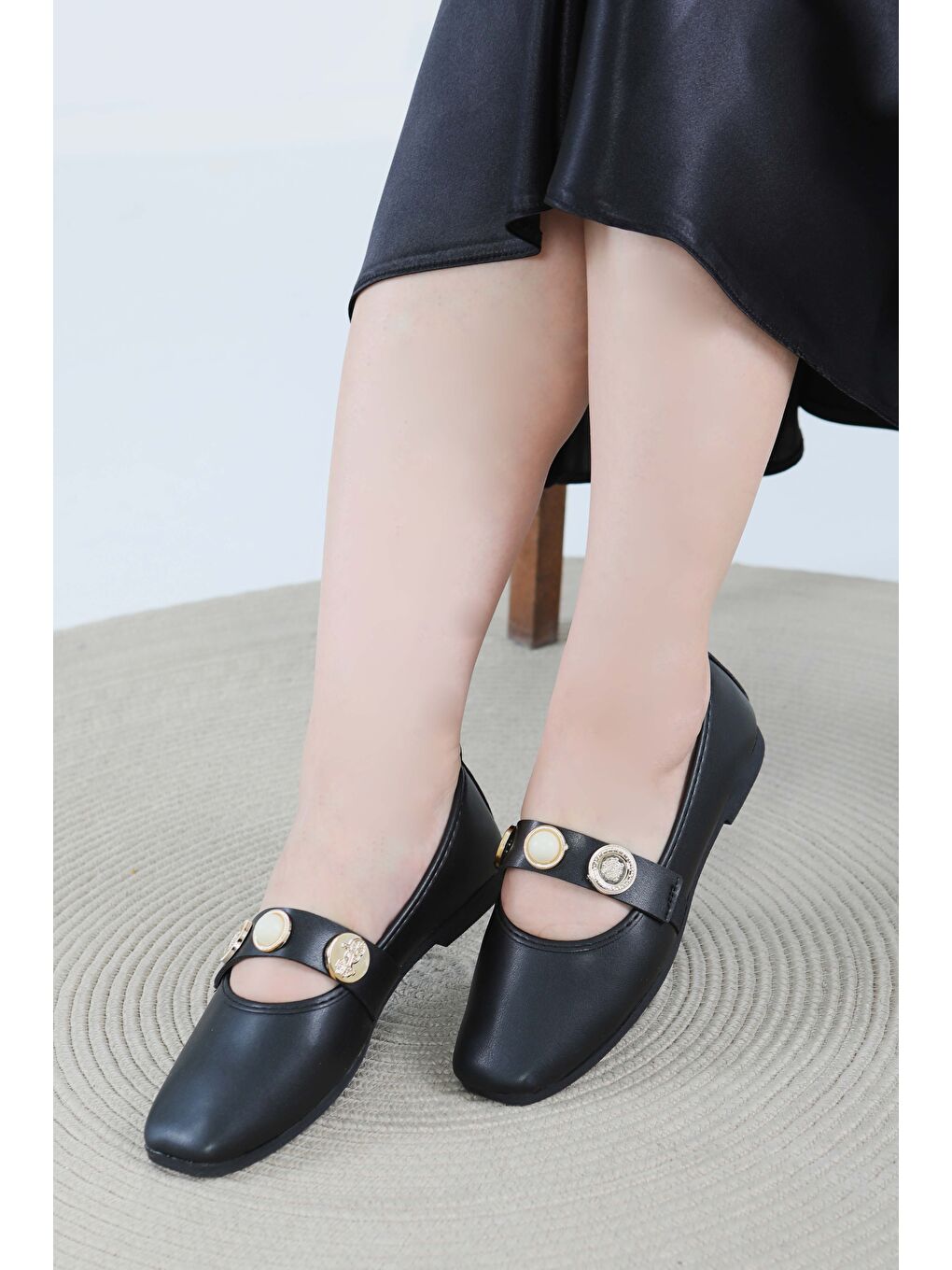 Kadın Siyah İncili Babet Ayakkabı - 27473-1