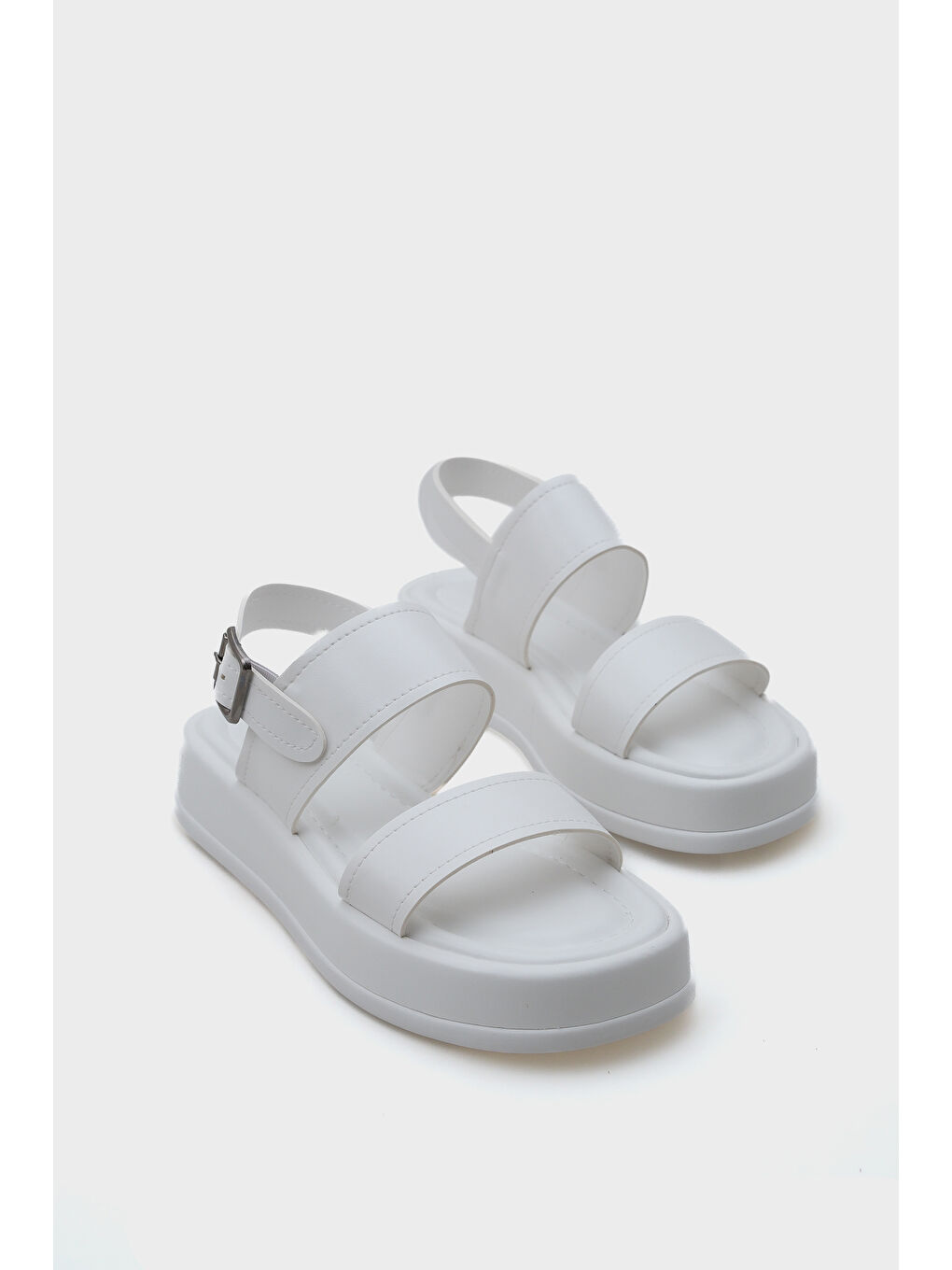 Beyaz Marris Tek Bantlı Dolgu Topuklu Konfor Kadın Sandalet-1