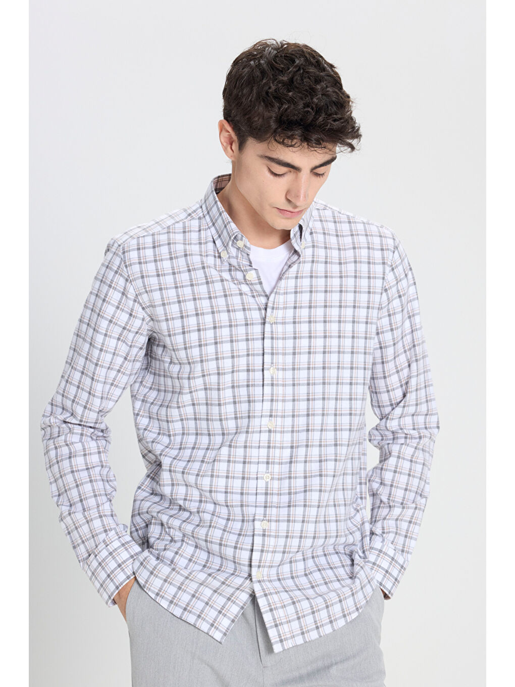 Erkek Beyaz-Antrasit %100 Pamuk Slim Fit Dar Kesim Düğmeli Yaka Kareli Flanel Gömlek-3
