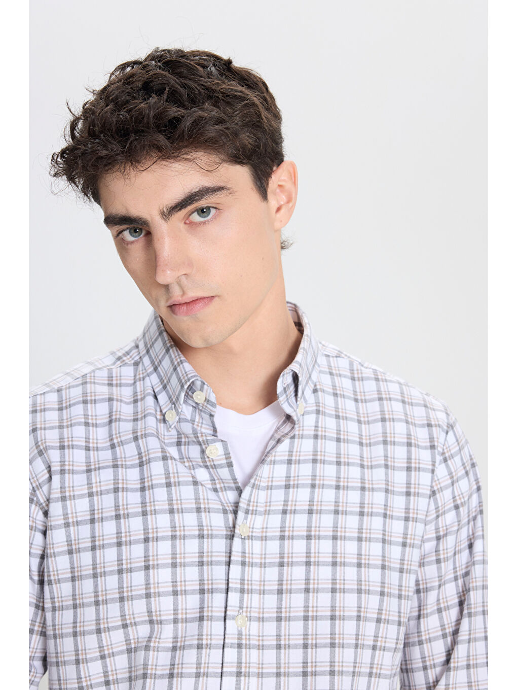 Erkek Beyaz-Antrasit %100 Pamuk Slim Fit Dar Kesim Düğmeli Yaka Kareli Flanel Gömlek-4