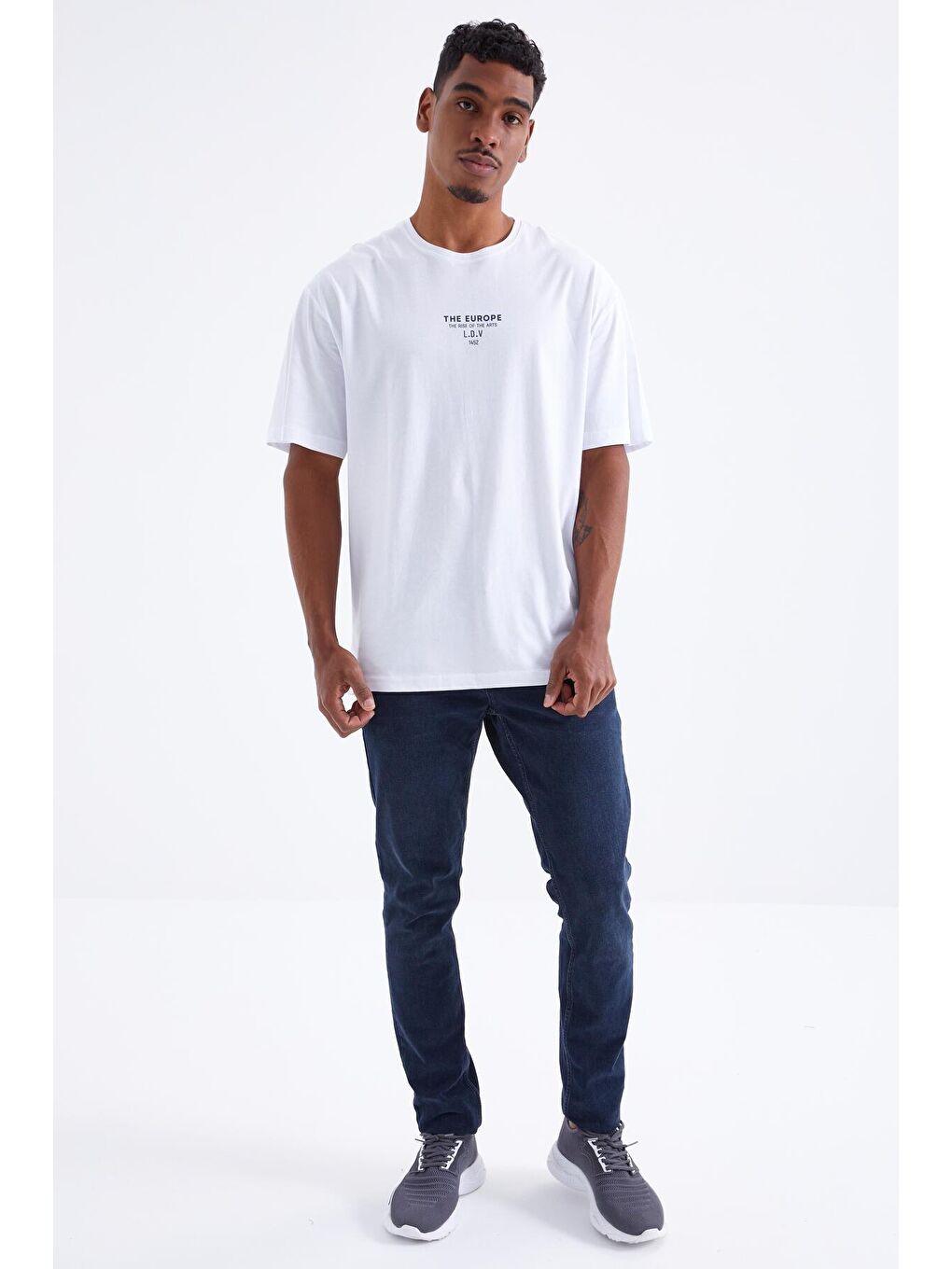 TOMMYLIFE Beyaz Sırt Baskılı O Yaka Erkek Oversize T-shirt - 88091 - 4