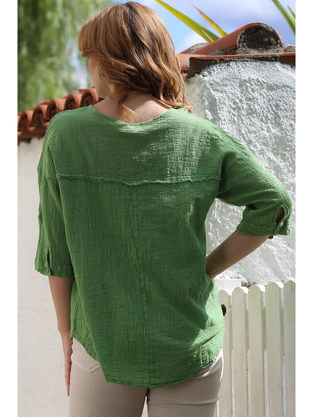 Açık Yeşil Yuvarlak Yaka 3/4 Kol Yıkamalı Pamuklu Dokuma Bluz 60 62-1