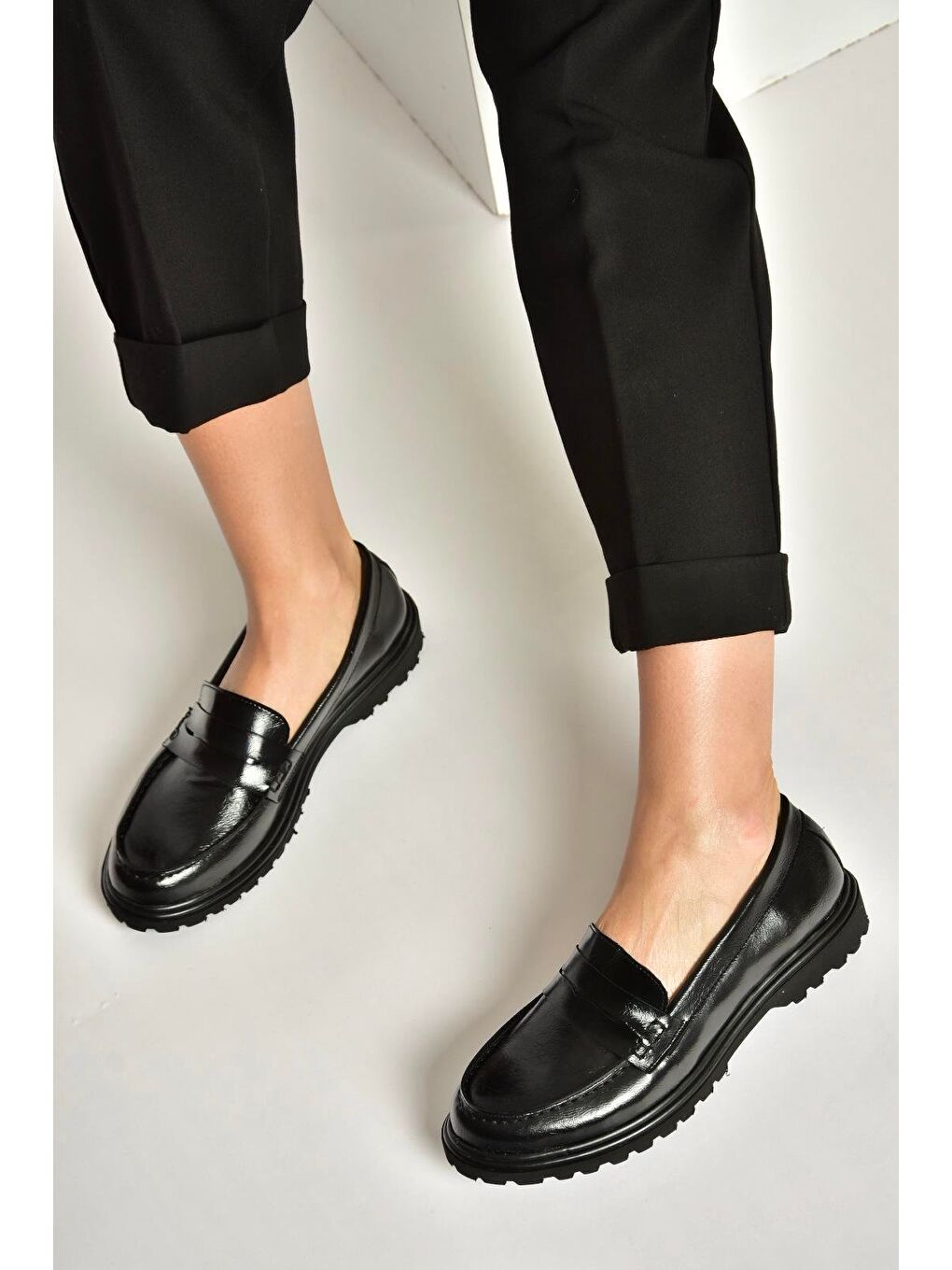 Siyah Kadın Ayakkabı Y996051060-4