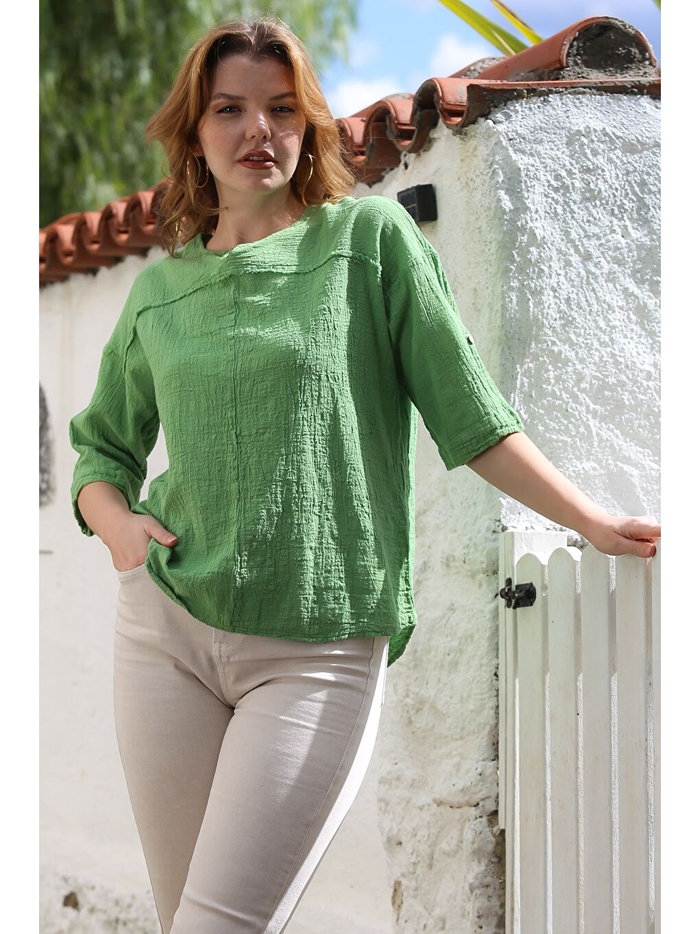 Açık Yeşil Yuvarlak Yaka 3/4 Kol Yıkamalı Pamuklu Dokuma Bluz 60 62-7