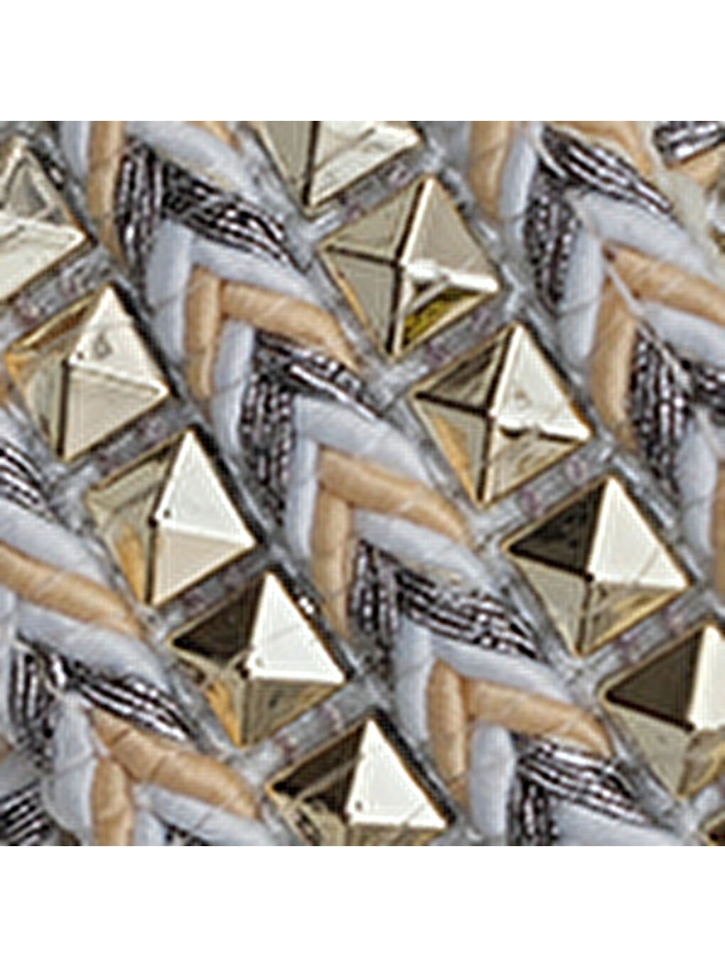 Beyaz Kyla Düz Topuklu Küt Burunlu Metal Aksesuarlı Çapraz Bantlı Hasır Kadın Terlik-6