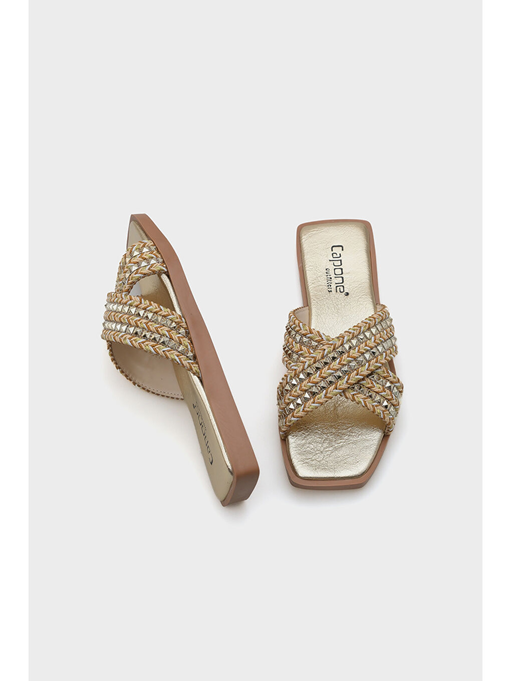 Sarı Kyla Düz Topuklu Küt Burunlu Metal Aksesuarlı Çapraz Bantlı Hasır Kadın Terlik-5