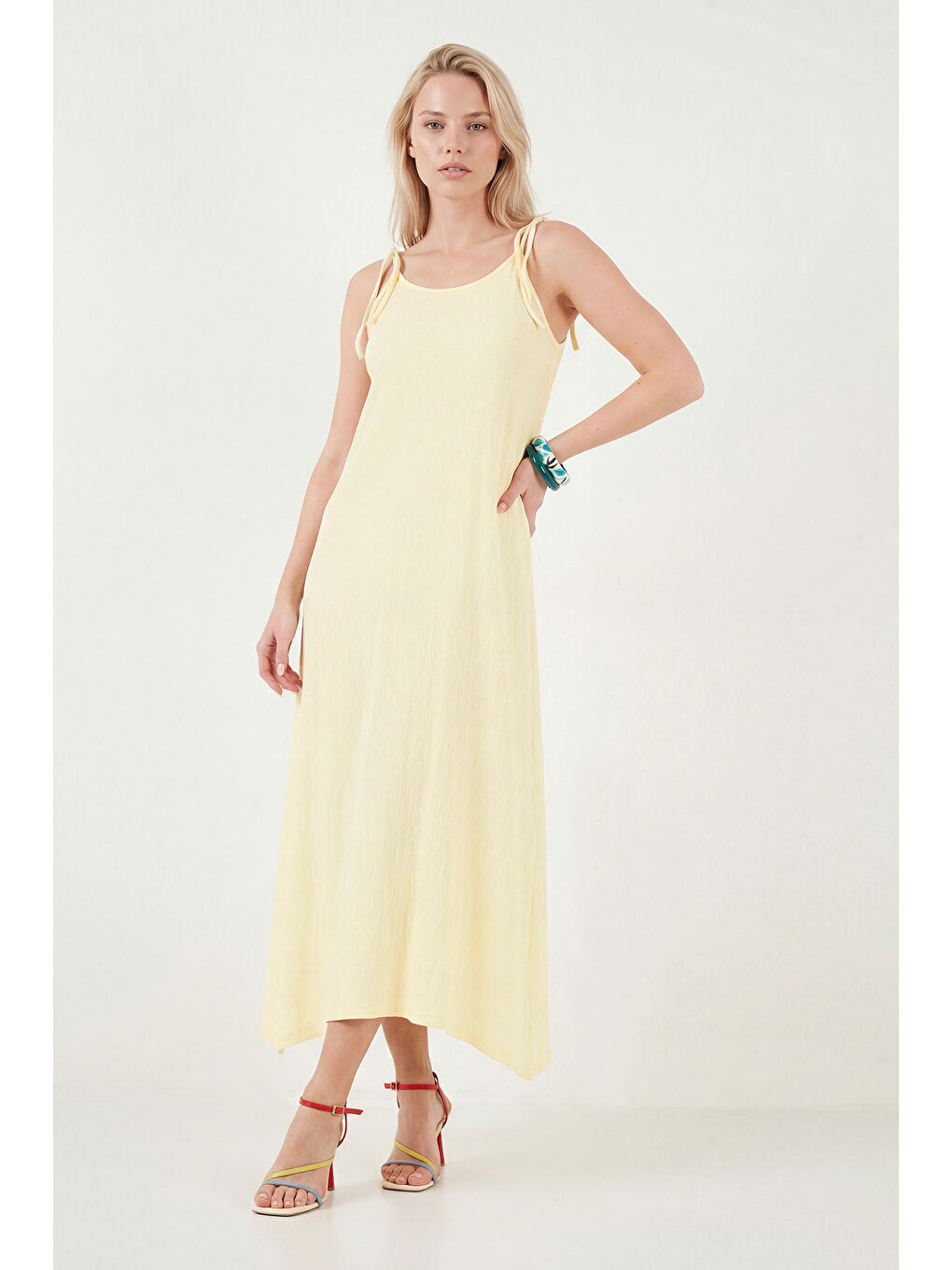 Sarı Regular Fit İp Askılı Uzun Kadın Elbise 5865732-1