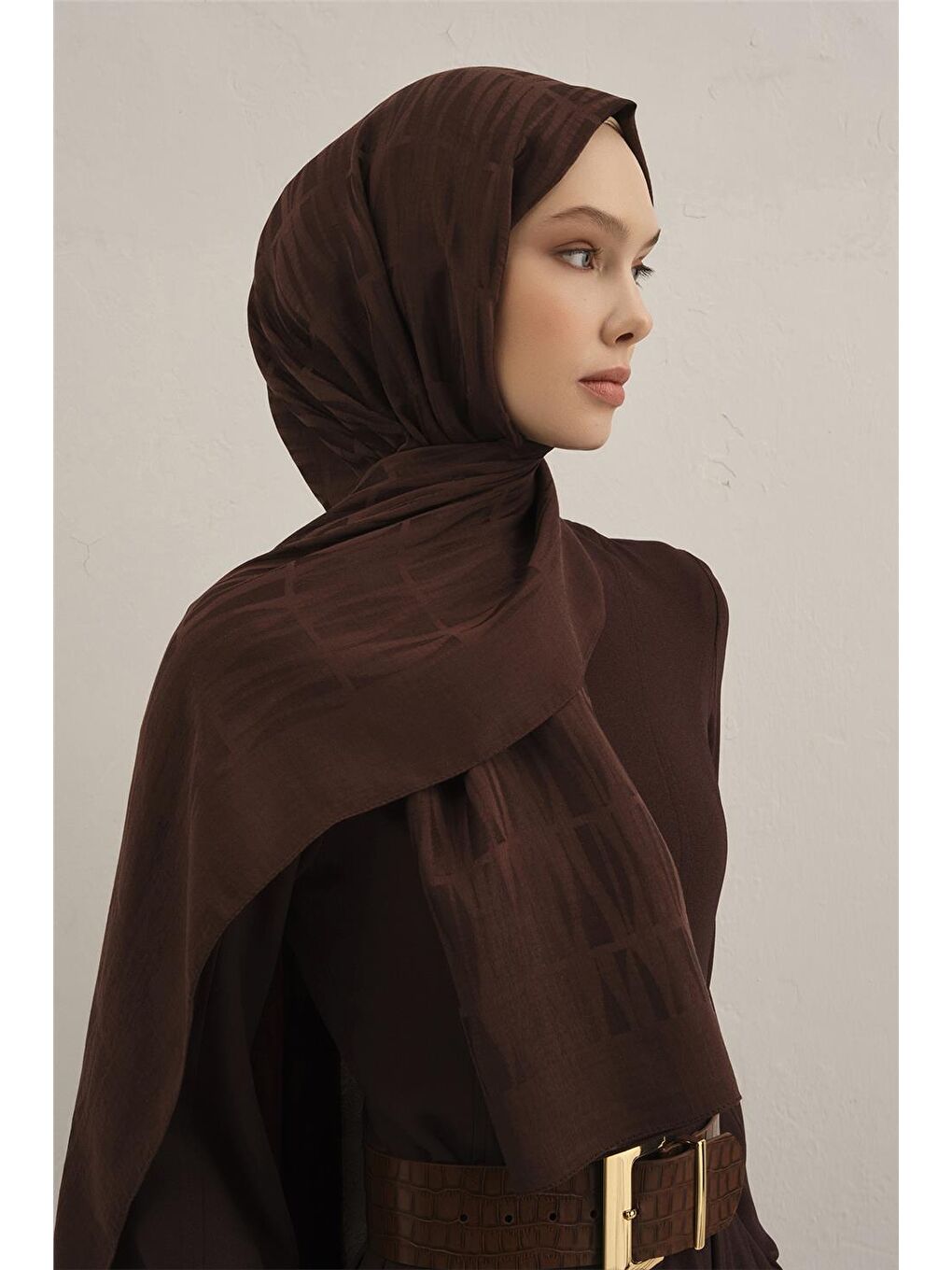 Kahverengi Lyocell Naia Çubuk Desen Şal 3 10-2