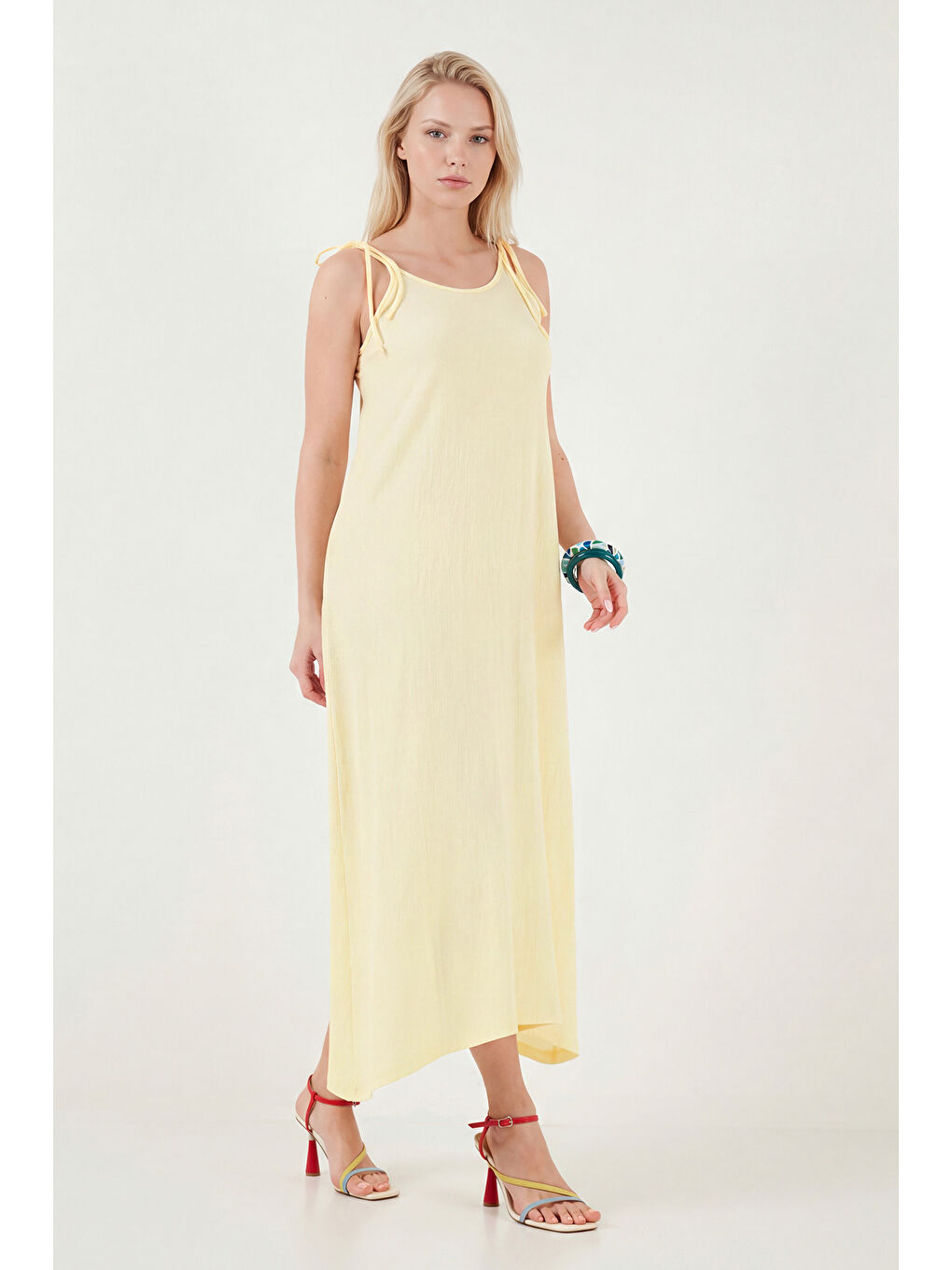 Sarı Regular Fit İp Askılı Uzun Kadın Elbise 5865732-2