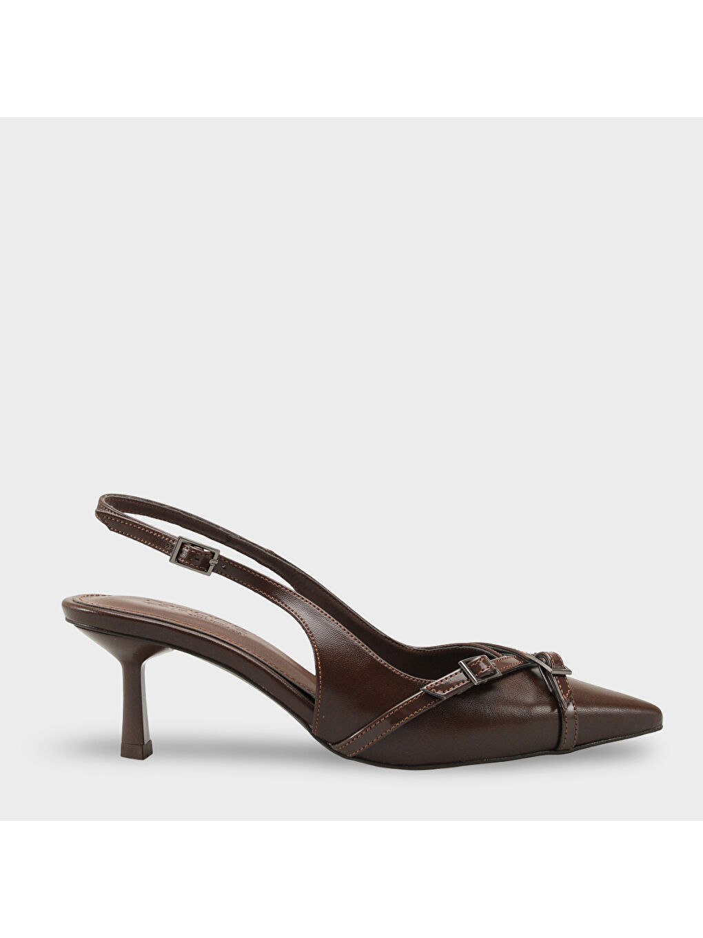Kahverengi Sarine Sivri Burunlu Orta Topuklu Çapraz Tokalı Arkası Açık Kadın Ayakkabı