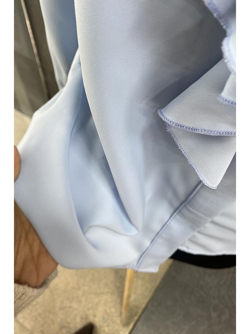 Mavi Yakası Taşlı Basic İç Göstermeyen Gömlek-7