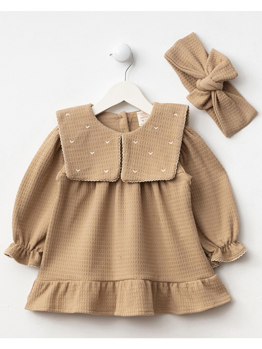 Kız Çocuk Pamuklu Kahverengi Fisto Yakalı Elbise Ve Fiyonklu Saç Bandı Takım