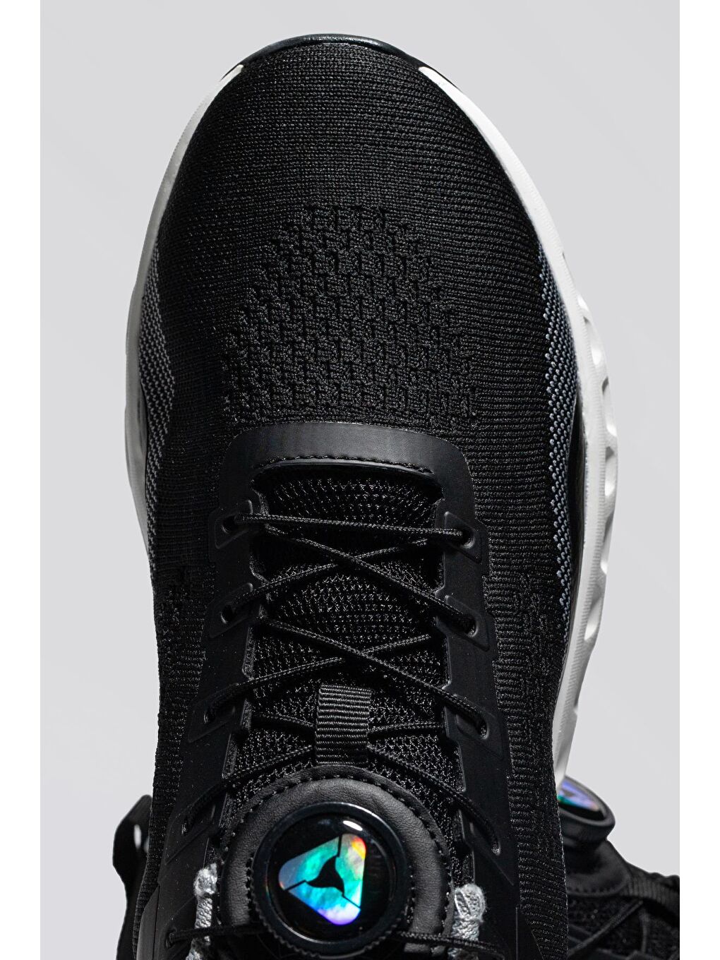 Siyah Havalı Tabanlı Spor Ayakkabı-4