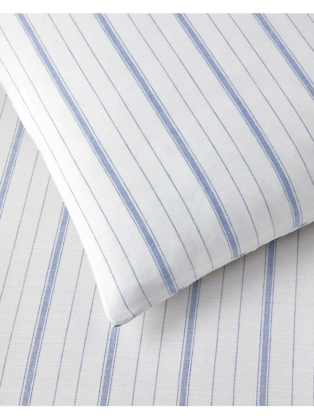 Subtle Waves İpliği Boyalı Çift Kişilik Nevresim Takımı 200x220 cm Mavi-3