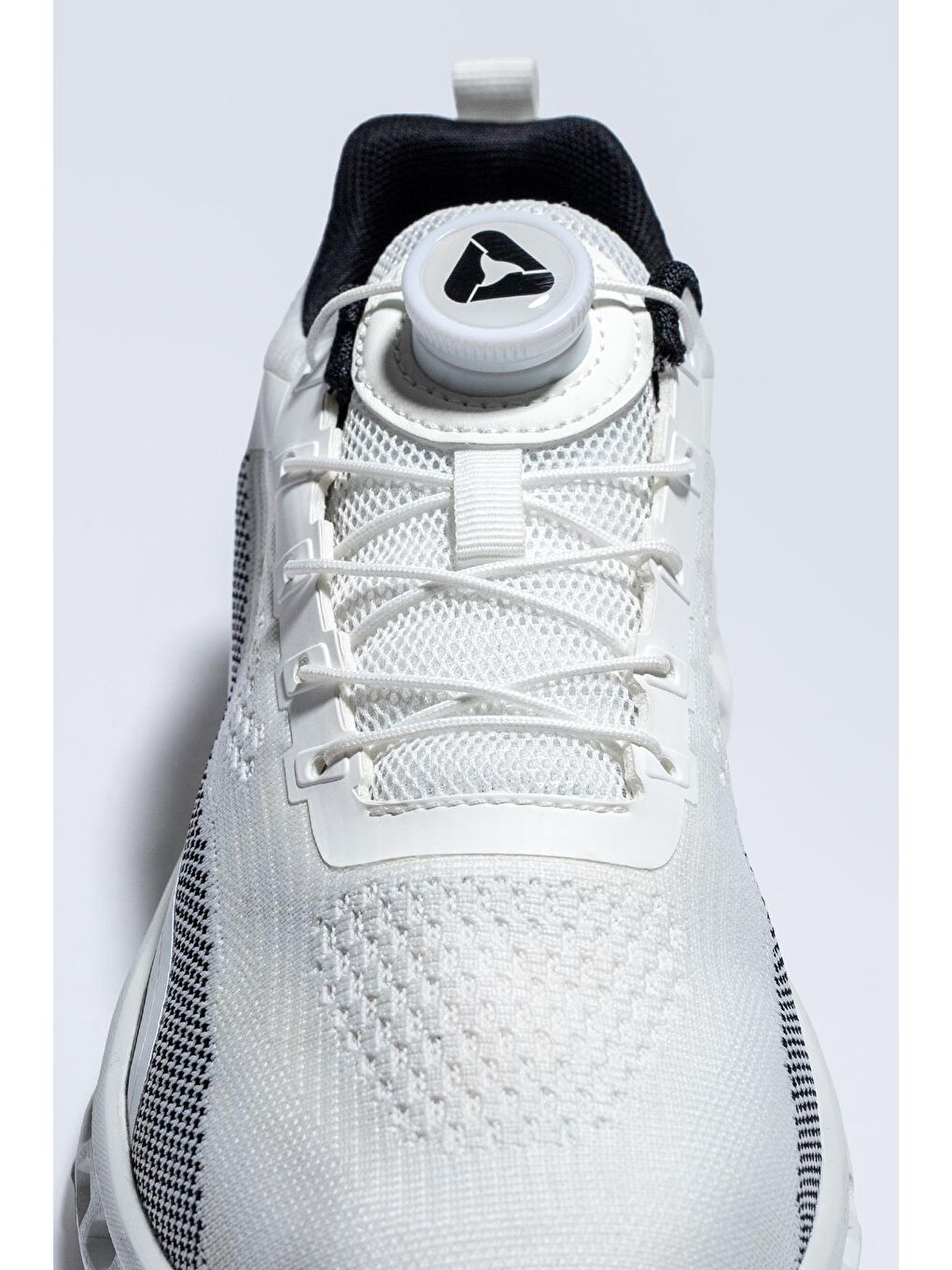 Beyaz Havalı Tabanlı Spor Ayakkabı-2