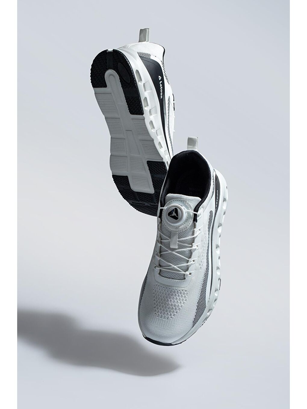 Beyaz Havalı Tabanlı Spor Ayakkabı-6